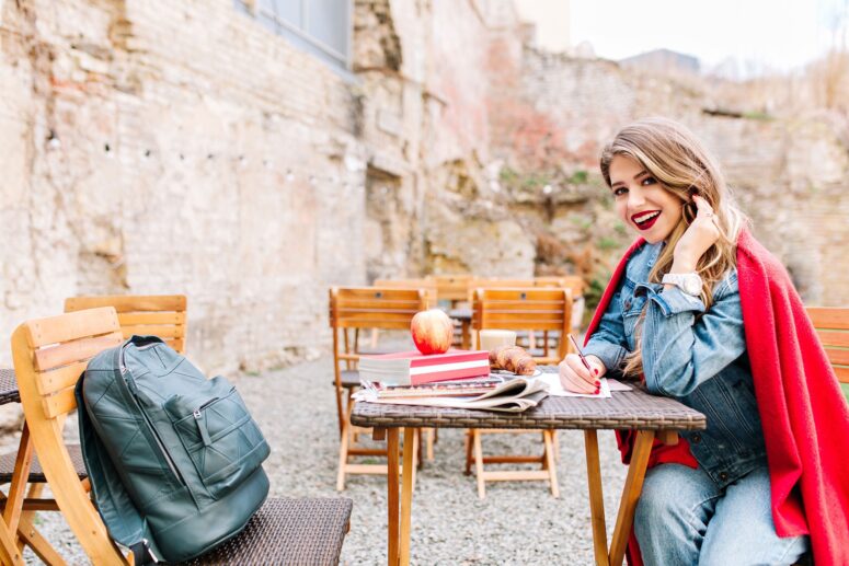 Tesla reports big loss