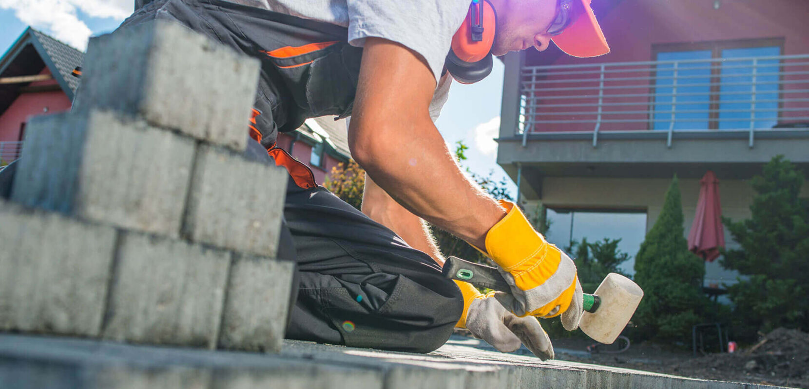 Ideas On How To Decorate Outside This Christmas  Copy